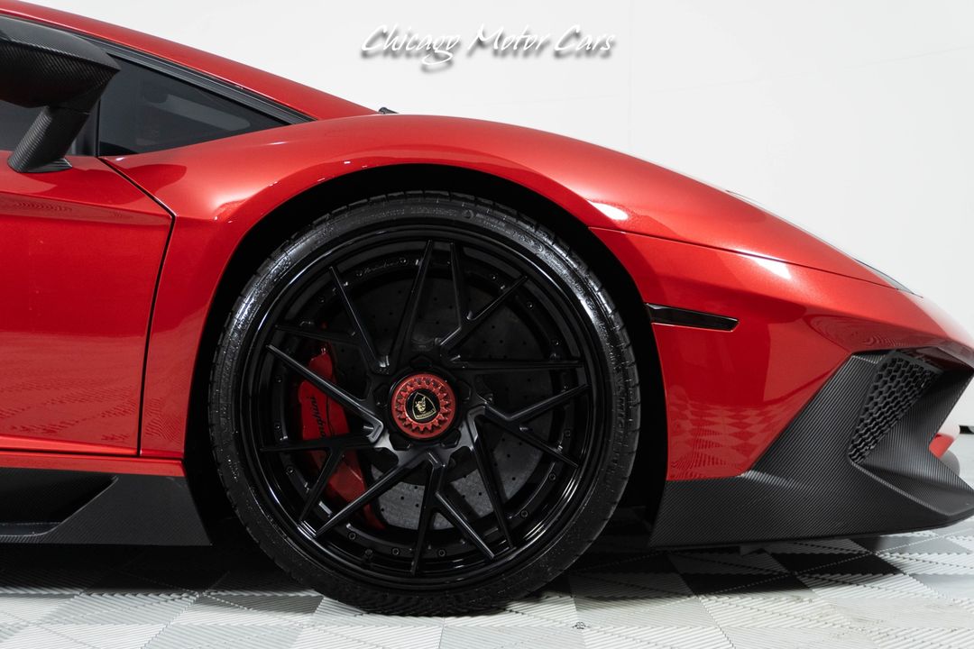 2016 Lamborghini Aventador SV