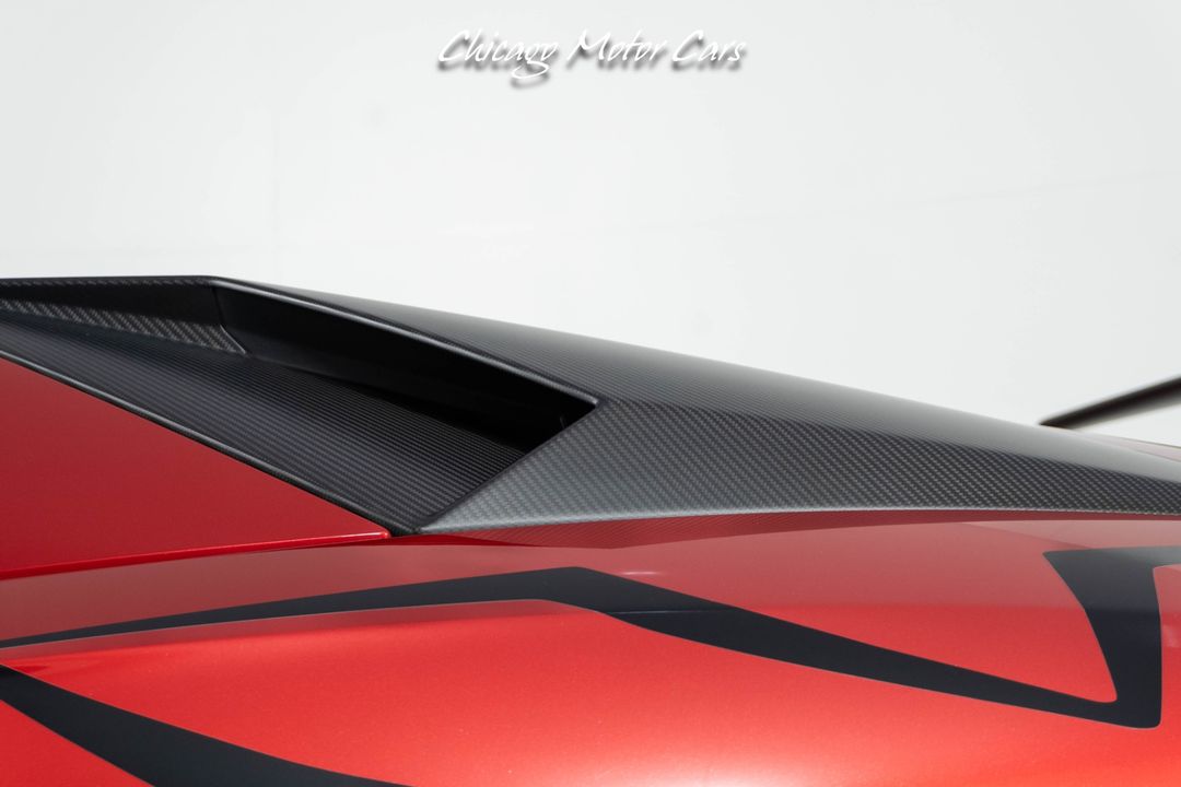 2016 Lamborghini Aventador SV