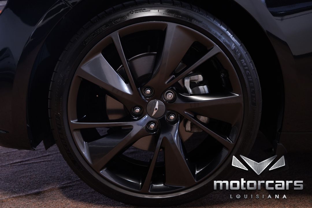 2023 Genesis G70