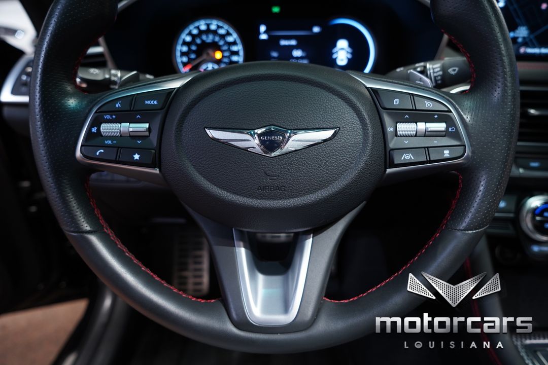 2023 Genesis G70