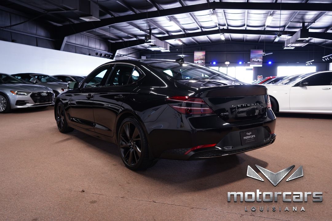 2023 Genesis G70