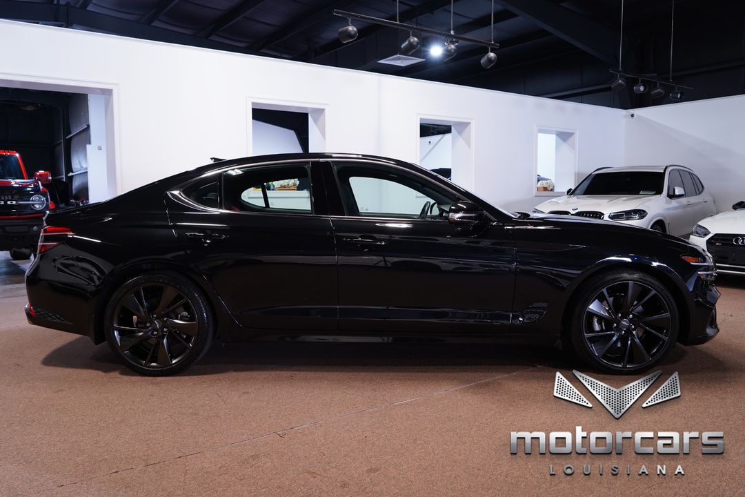 2023 Genesis G70
