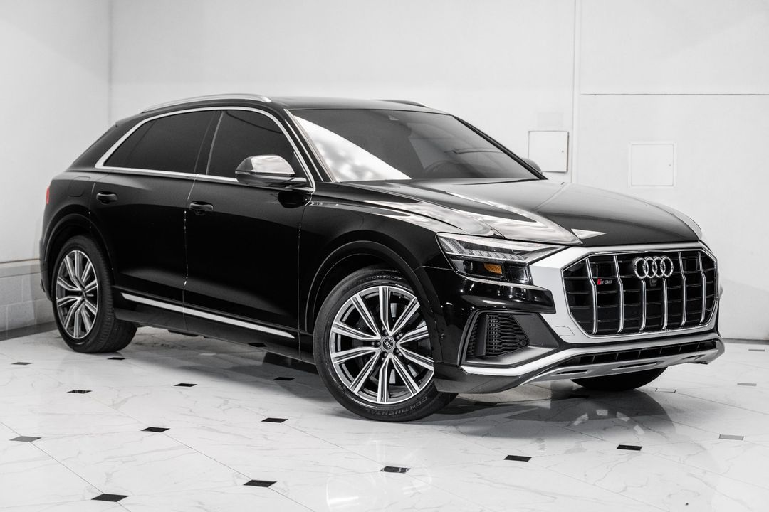 2022 Audi SQ8