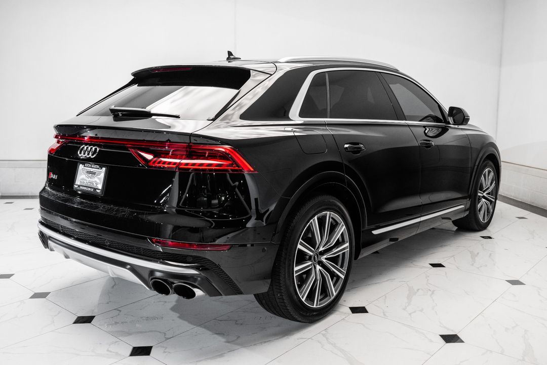 2022 Audi SQ8
