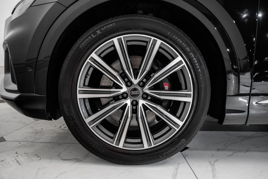 2022 Audi SQ8