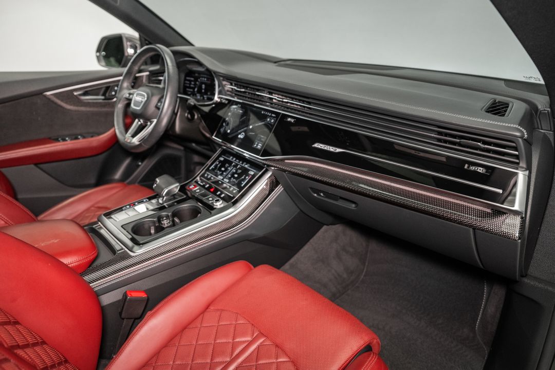 2022 Audi SQ8