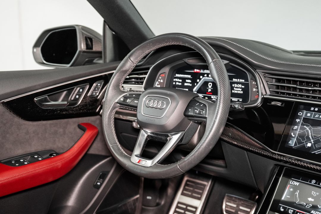 2022 Audi SQ8