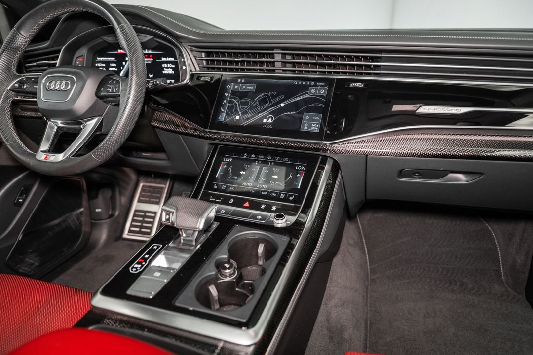 2022 Audi SQ8