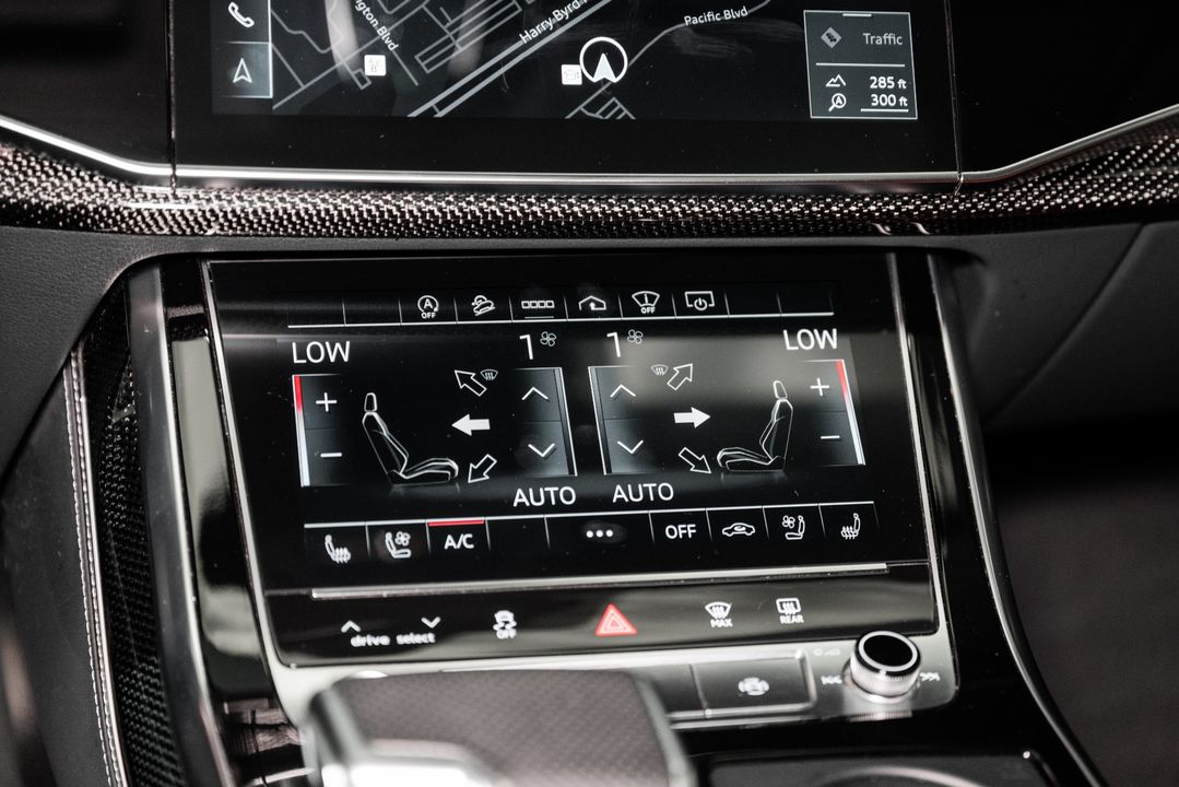 2022 Audi SQ8