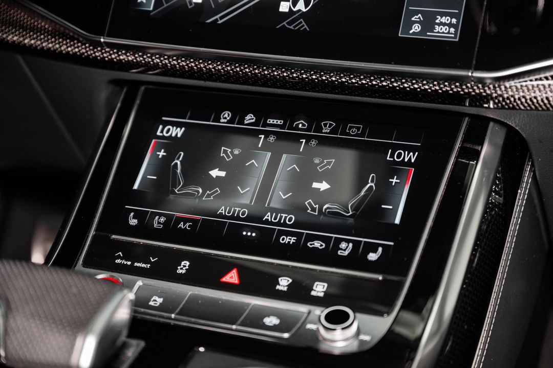 2022 Audi SQ8