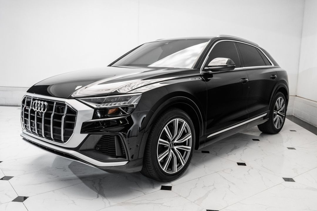 2022 Audi SQ8