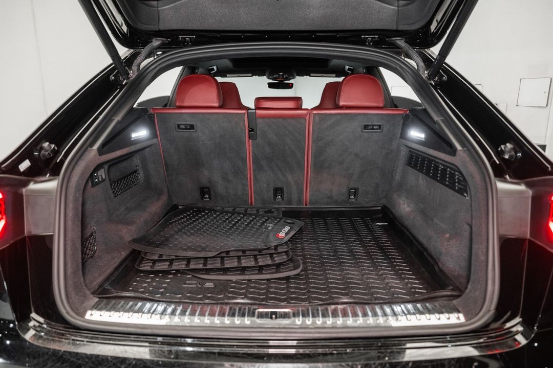 2022 Audi SQ8
