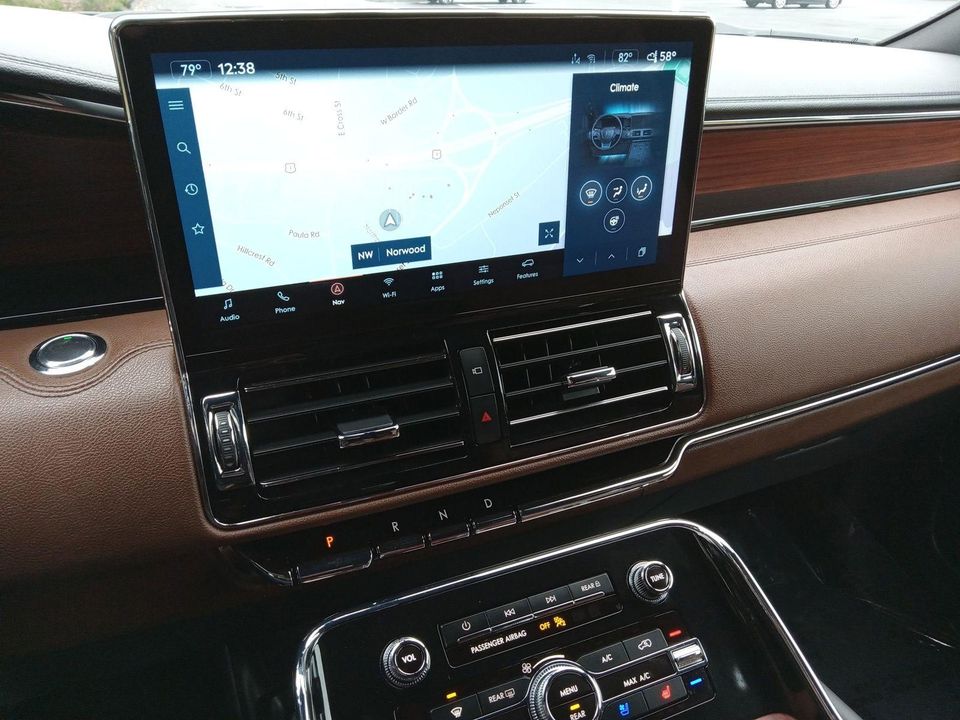 2024 Lincoln Navigator L