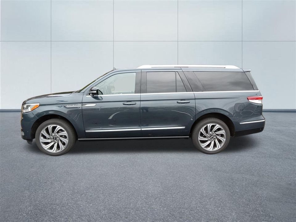 2024 Lincoln Navigator L