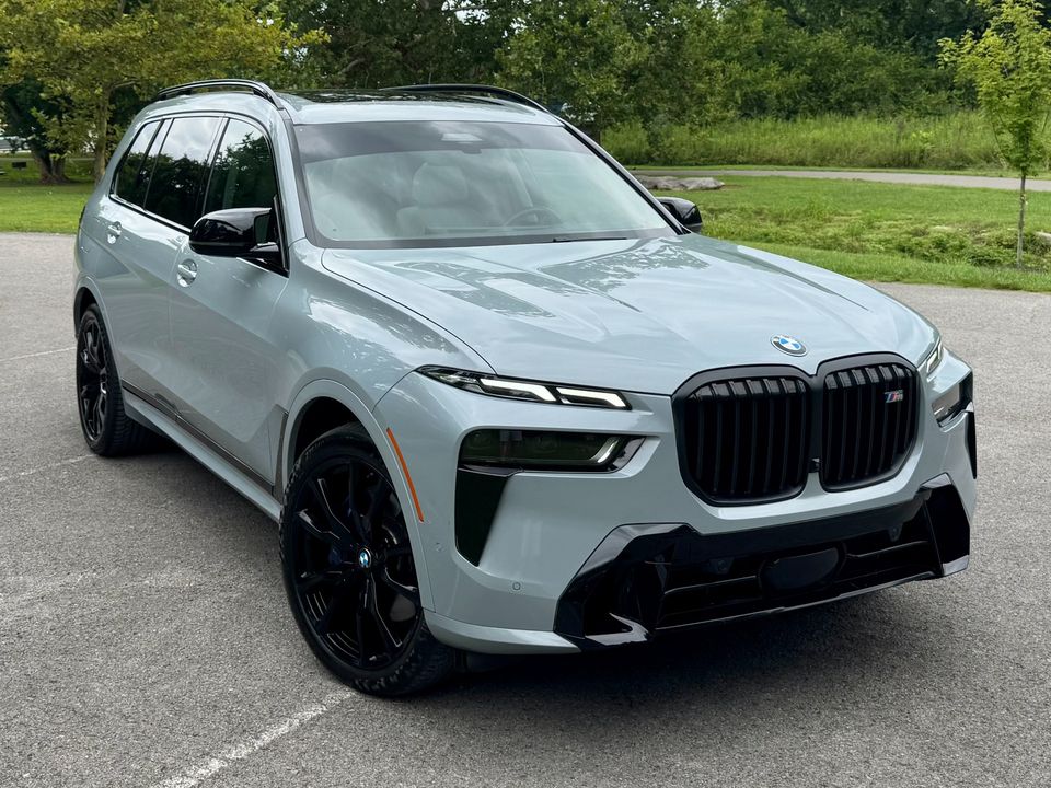 2024 BMW X7