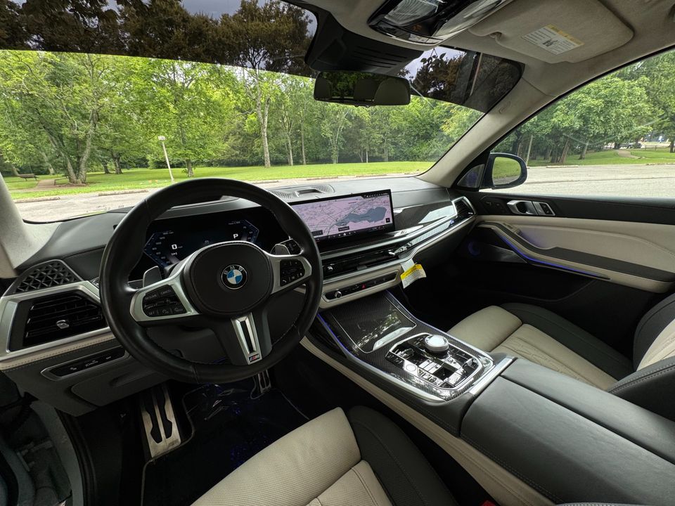2024 BMW X7