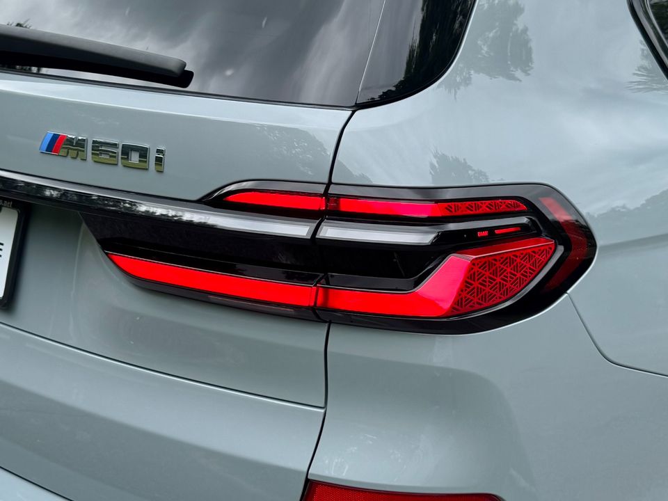 2024 BMW X7