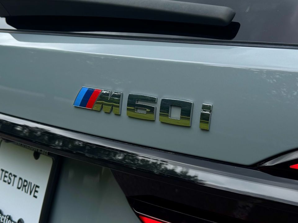 2024 BMW X7