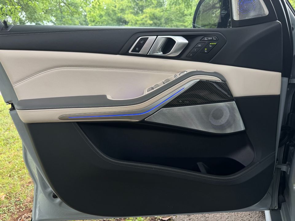 2024 BMW X7