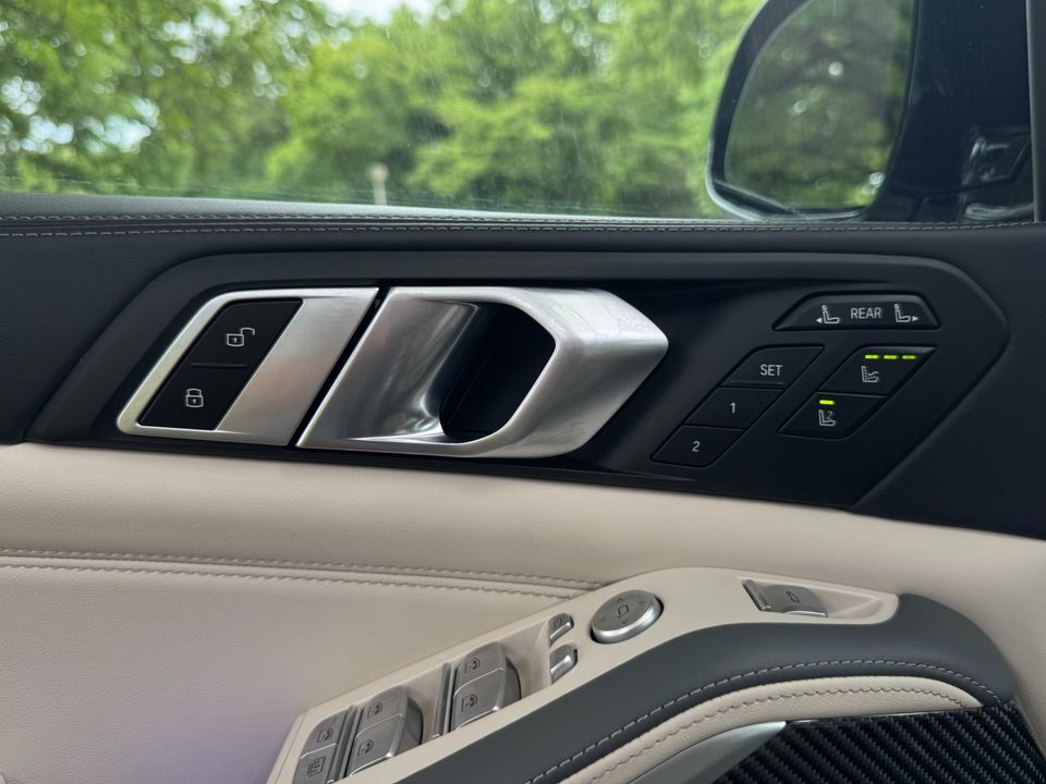 2024 BMW X7