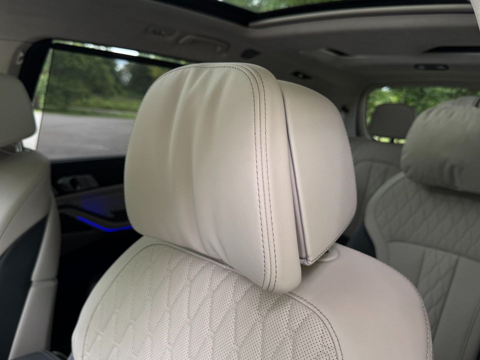 2024 BMW X7