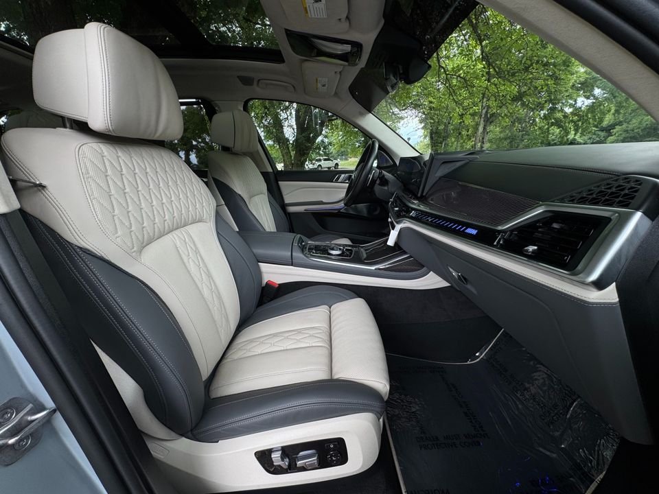 2024 BMW X7