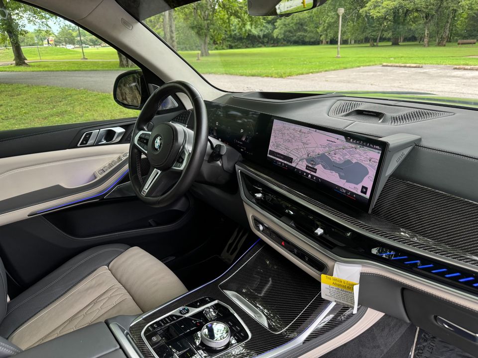 2024 BMW X7
