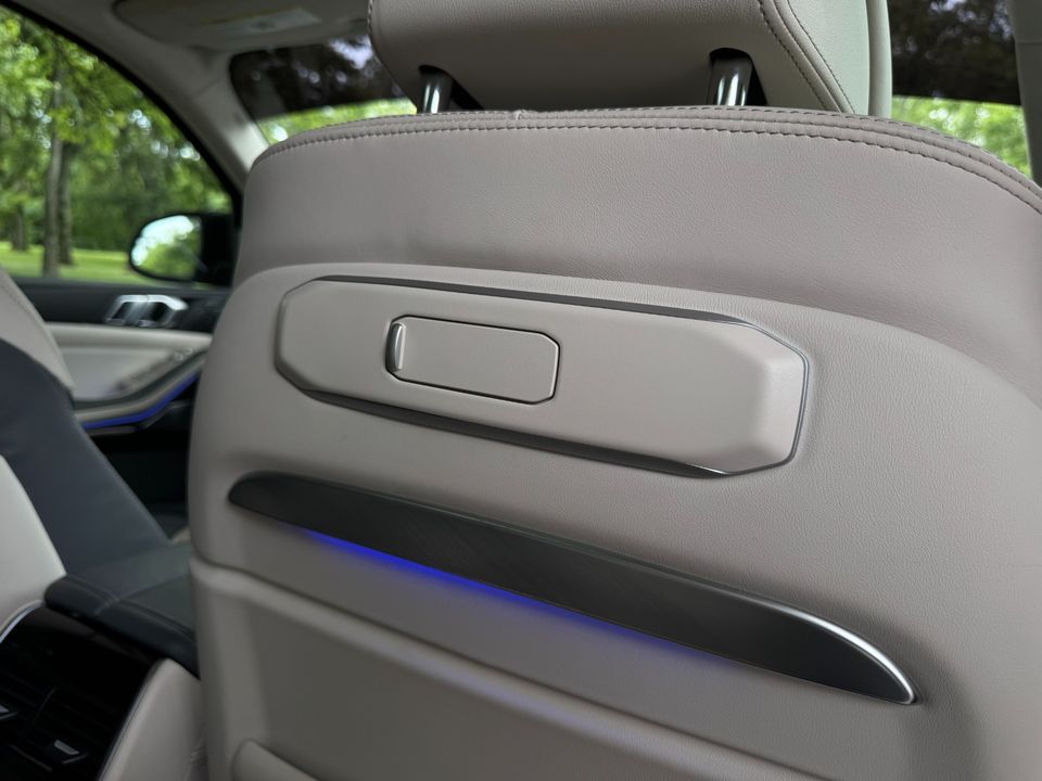2024 BMW X7