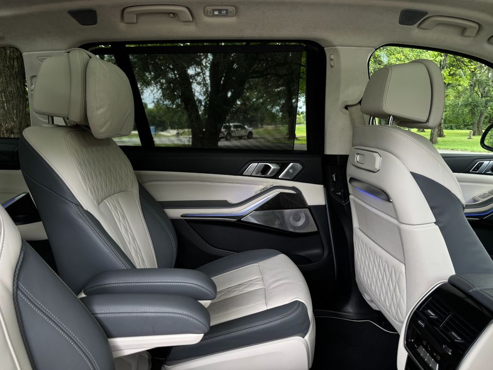 2024 BMW X7