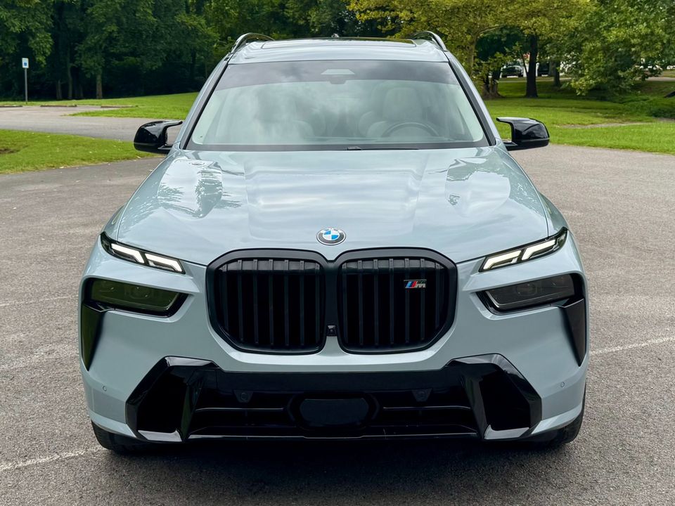 2024 BMW X7