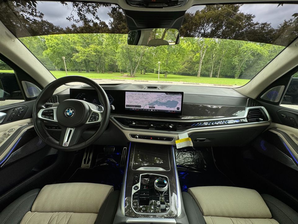 2024 BMW X7