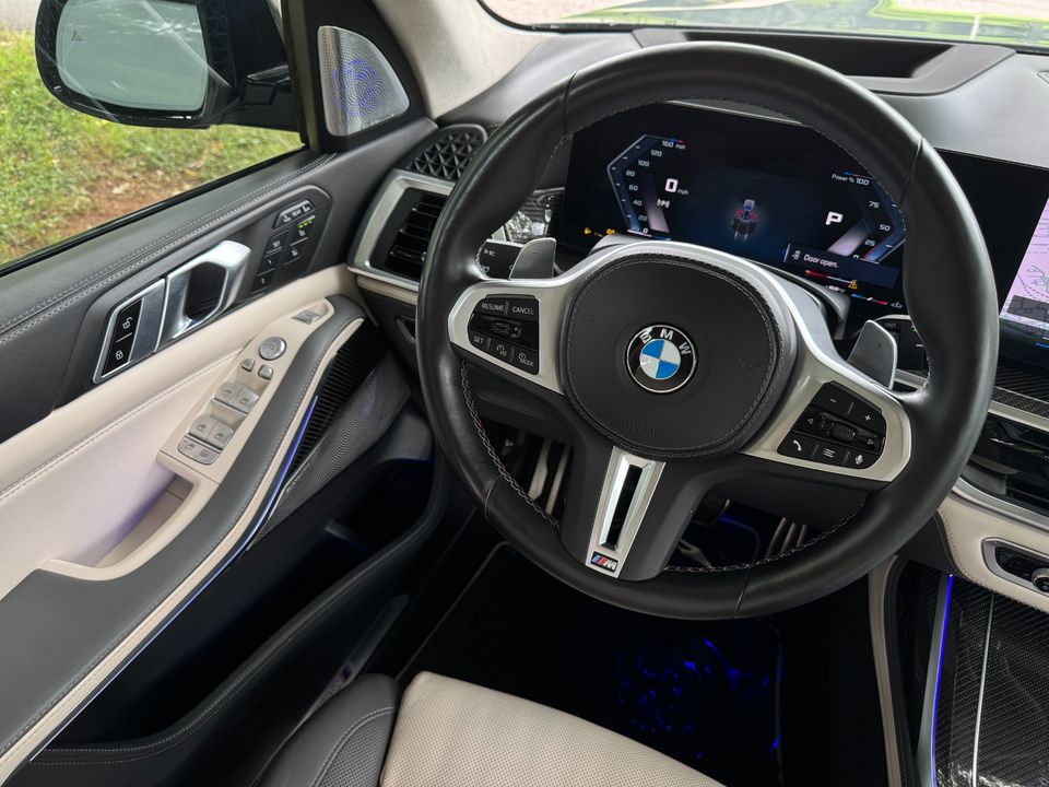 2024 BMW X7