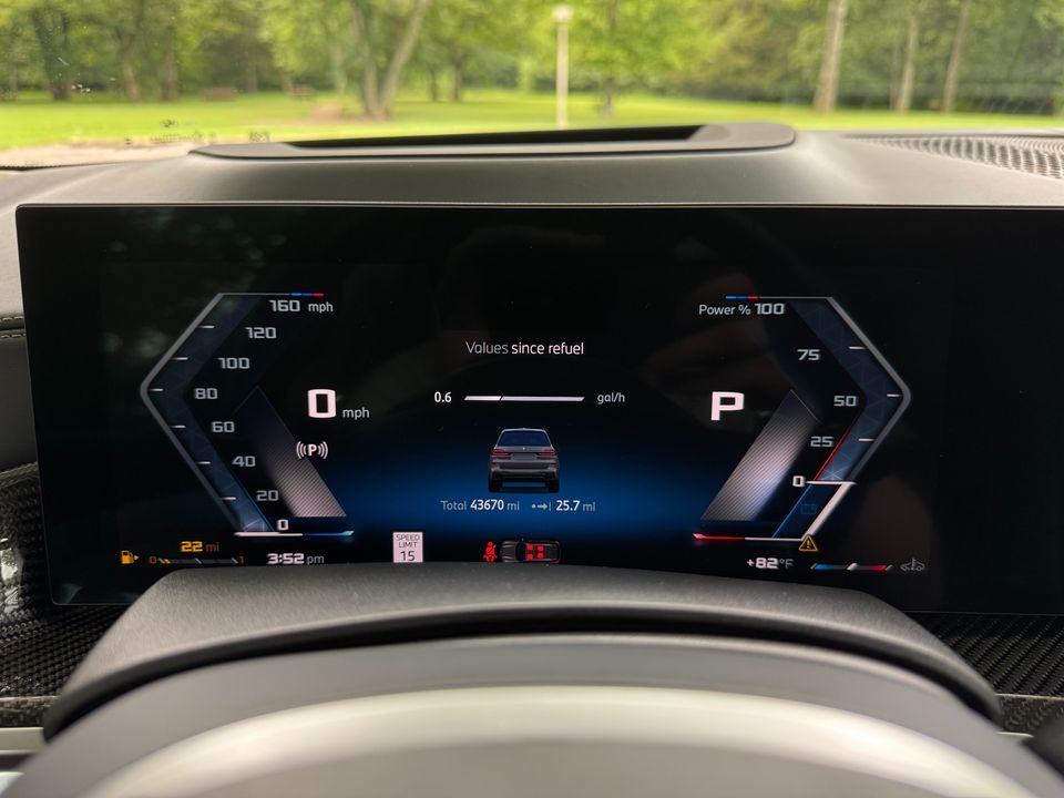 2024 BMW X7