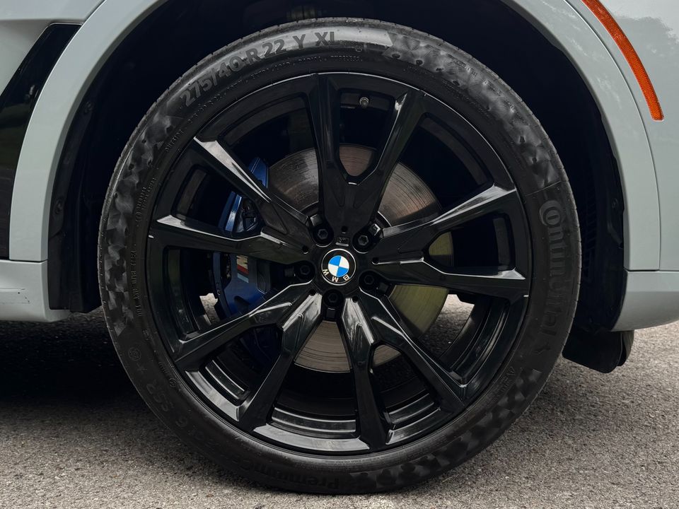 2024 BMW X7