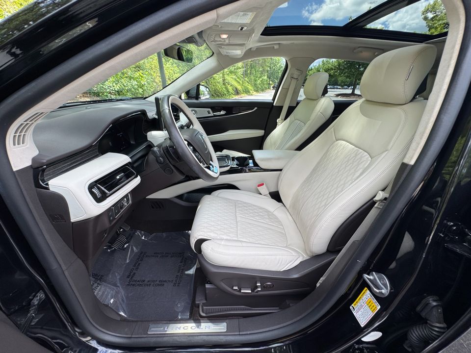 2022 Lincoln Nautilus Black Label
