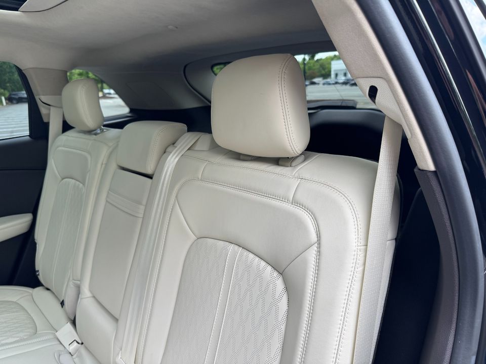 2022 Lincoln Nautilus Black Label