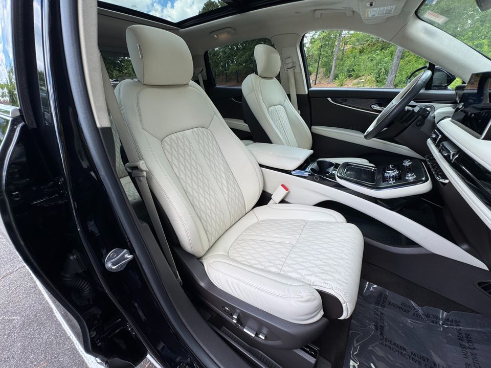 2022 Lincoln Nautilus Black Label