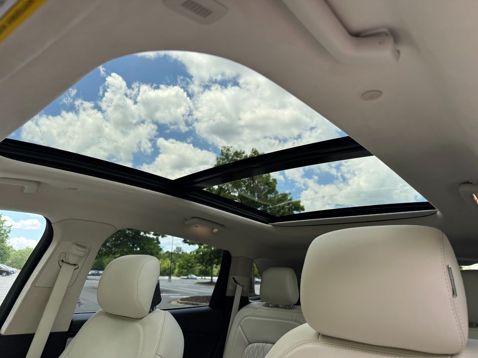 2022 Lincoln Nautilus Black Label