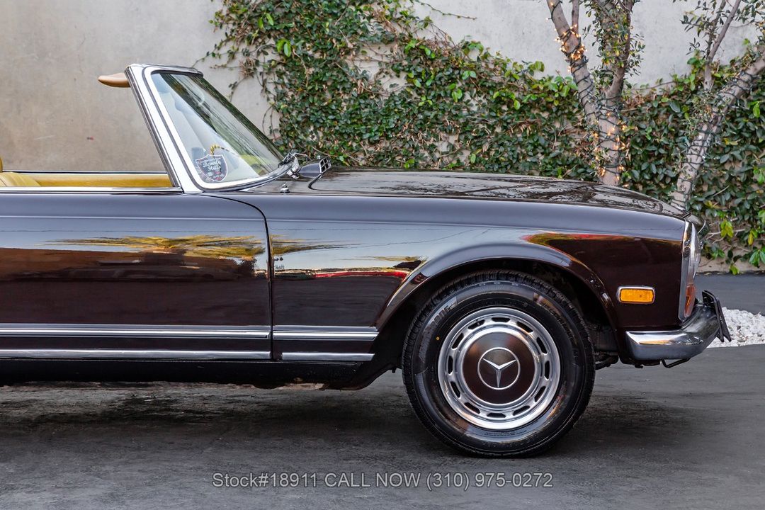 1969 Mercedes-Benz 280SL