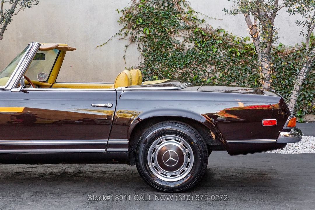 1969 Mercedes-Benz 280SL