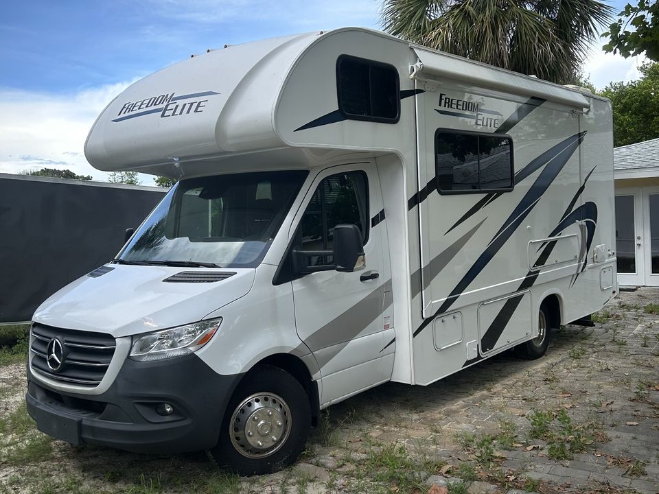 2024 Mercedes-Benz Sprinter