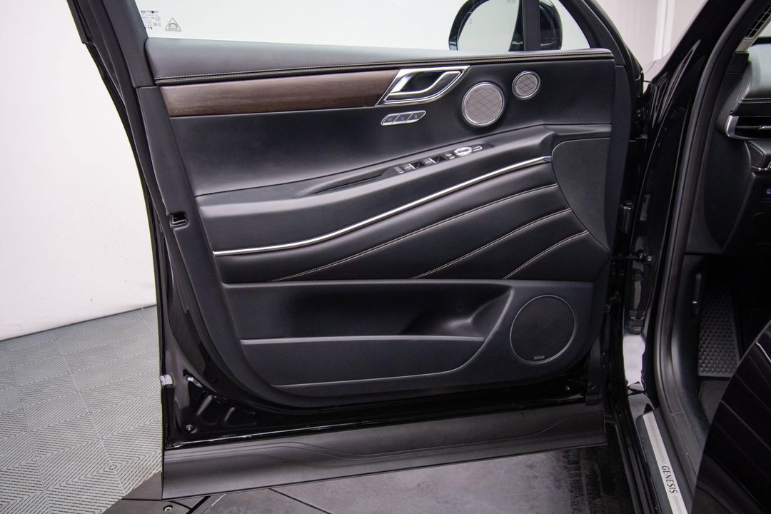 2024 Genesis GV80