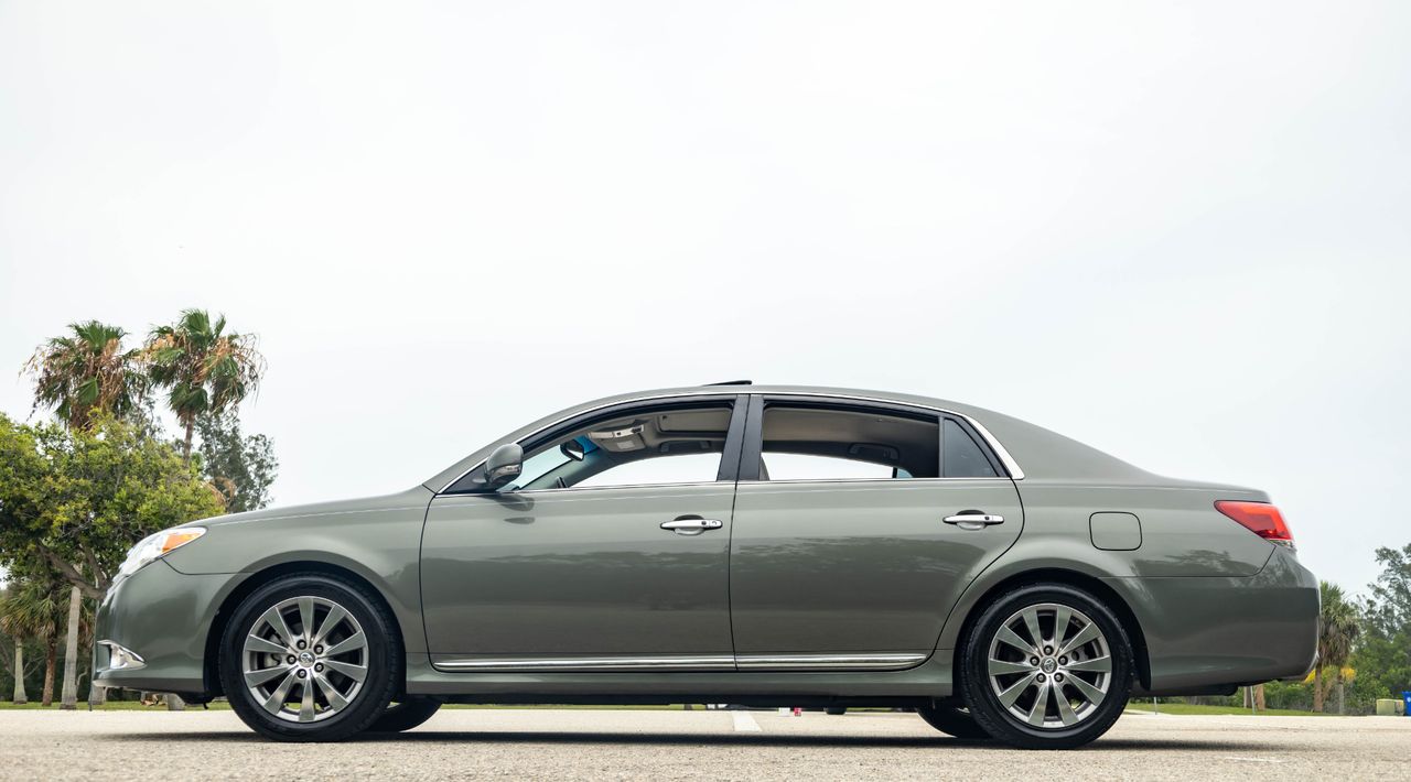 2011 Toyota Avalon