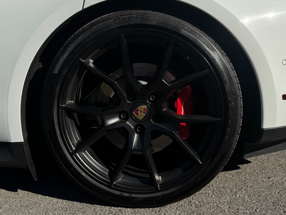 2024 Porsche Taycan