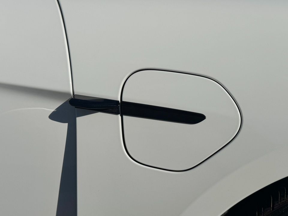2024 Porsche Taycan
