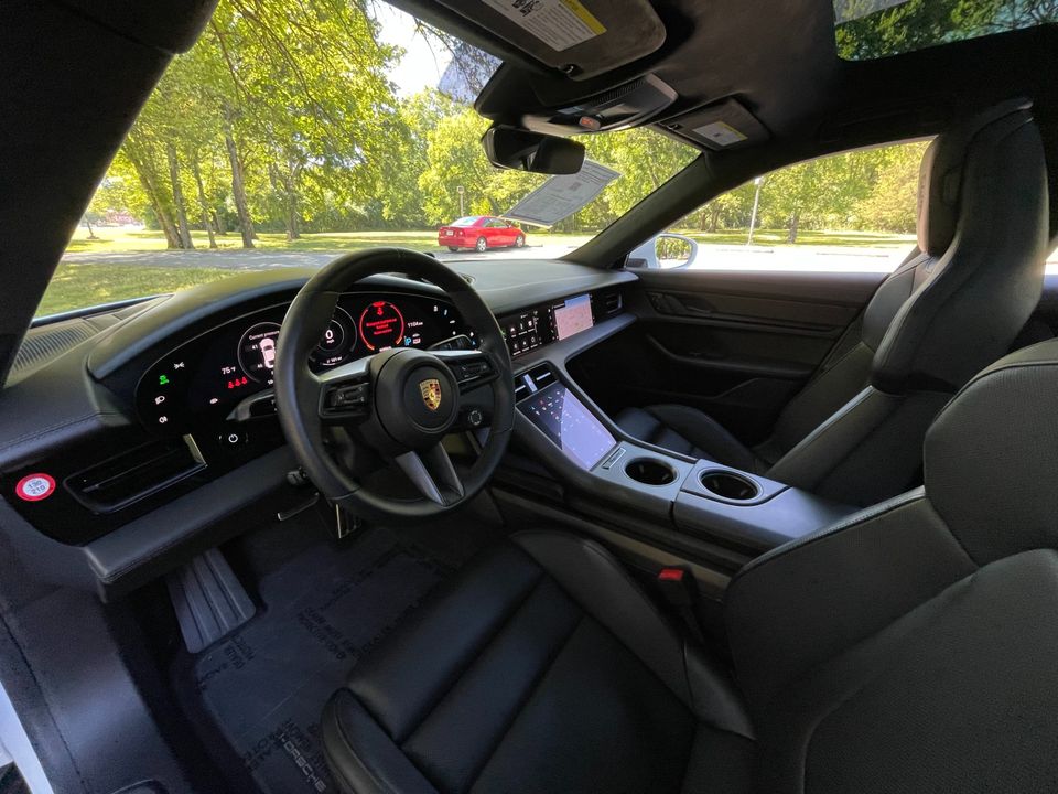 2024 Porsche Taycan
