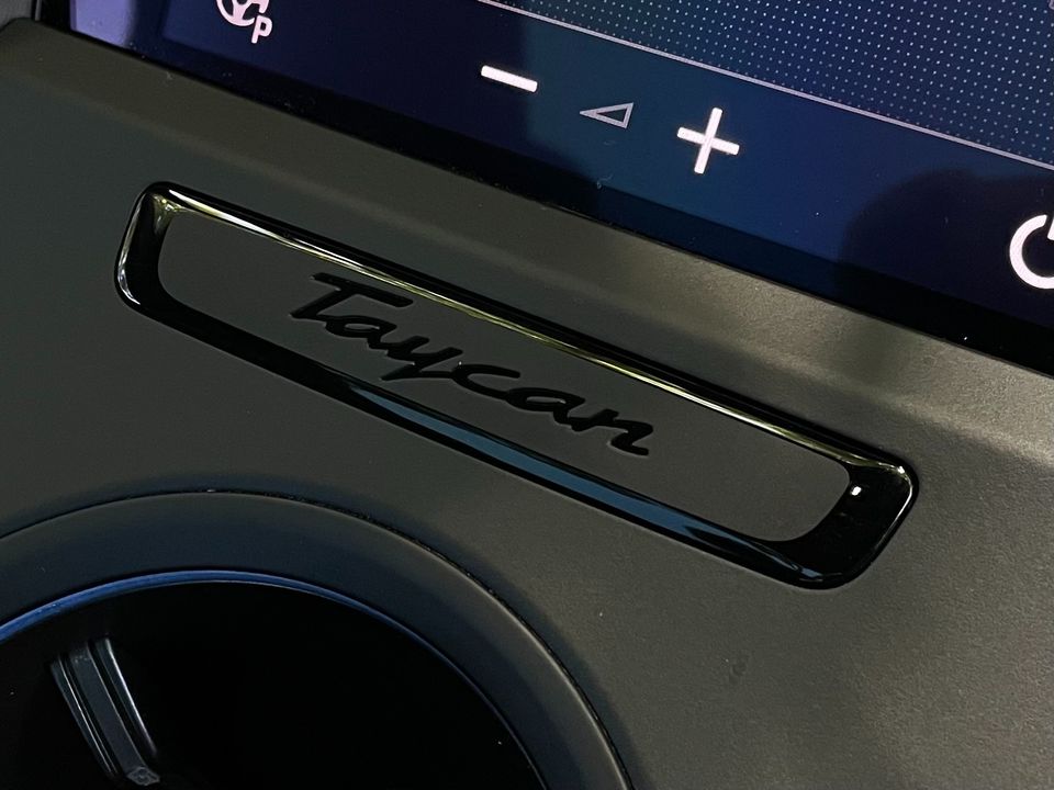 2024 Porsche Taycan