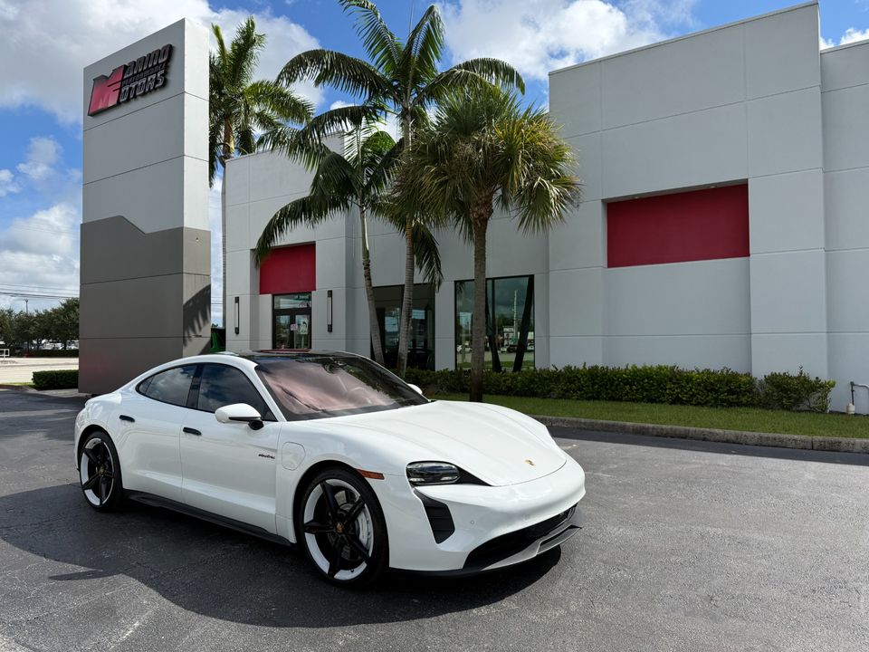 2022 Porsche Taycan
