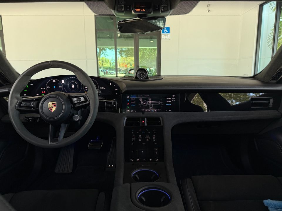 2022 Porsche Taycan