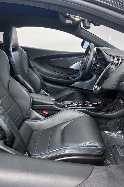 2022 McLaren GT